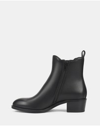 Hush Puppies - Asuka