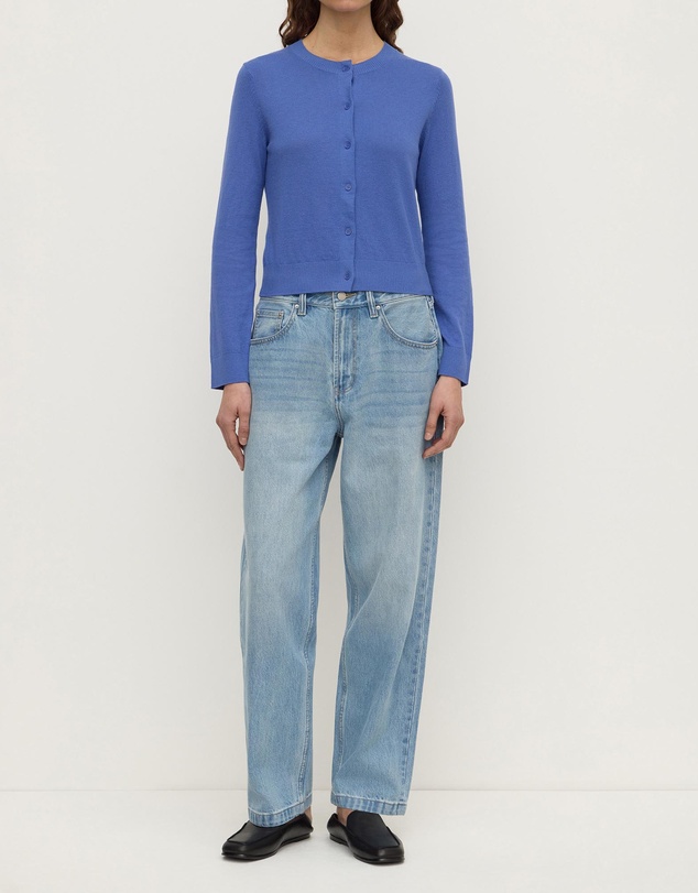 Assembly Label - Relaxed Tapered Jeans