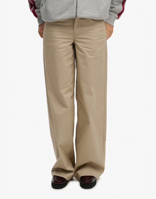 Superdry - Mid Rise Baggy Chino