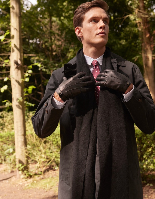 DENTS - Unlined Leather Driving Gloves Made In England Daniel Craig Fleming