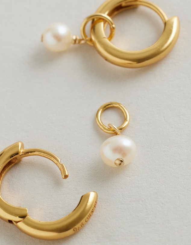 EL&RO Jewellery - Soma Pearl Huggie Earrings