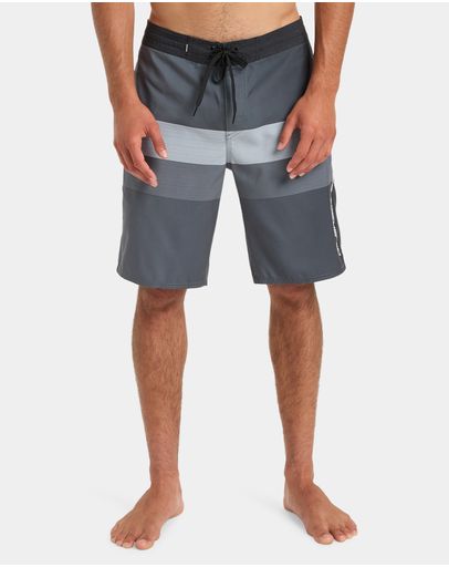 BLACK RECONNECT STRIPE