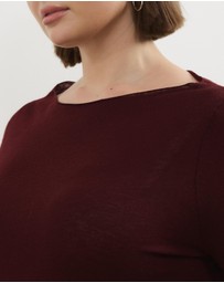 Atmos&Here Curvy - Bella Fine Knit Top