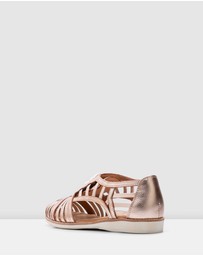 Rollie - Sidecut Cage Shoe