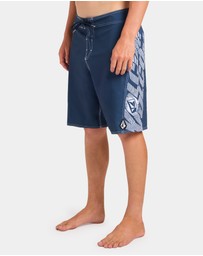 Volcom - Mens Reaper STN Mod 21