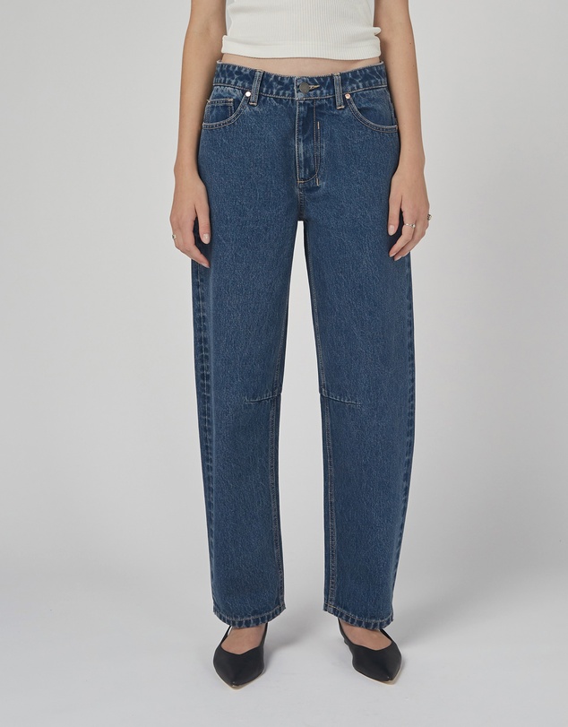DRICOPER DENIM - Chloe Mid Rise Barrel Jeans
