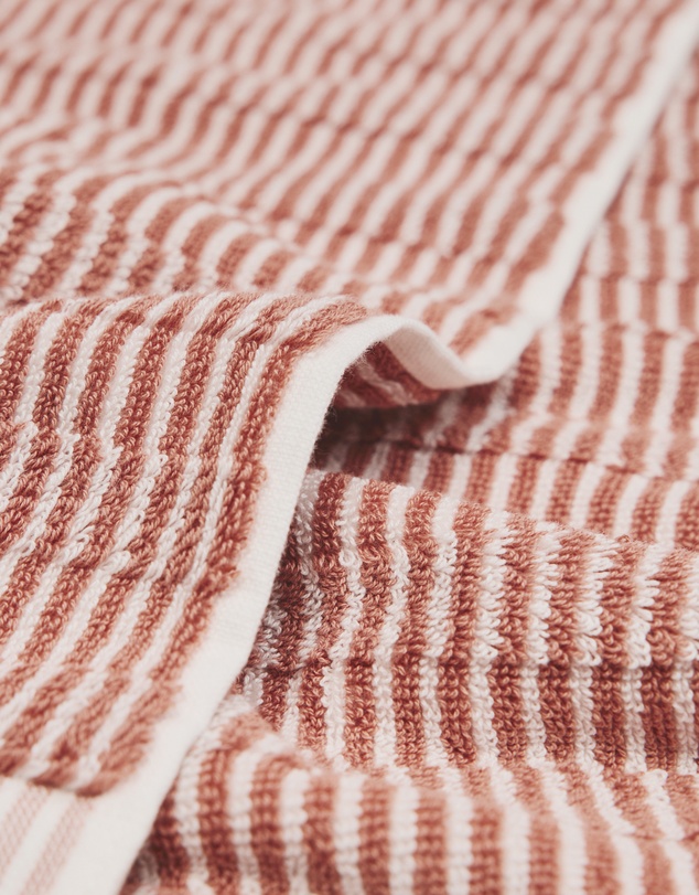 Country Road - Pippa Australian Cotton Bath Towel