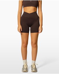 437 - The V Shorts