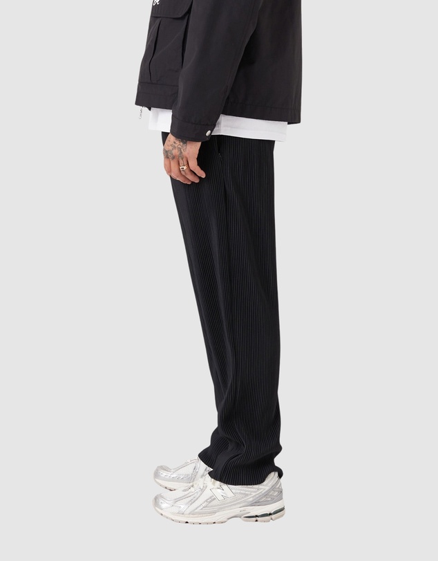 Zanerobe - Pleated Pant Black
