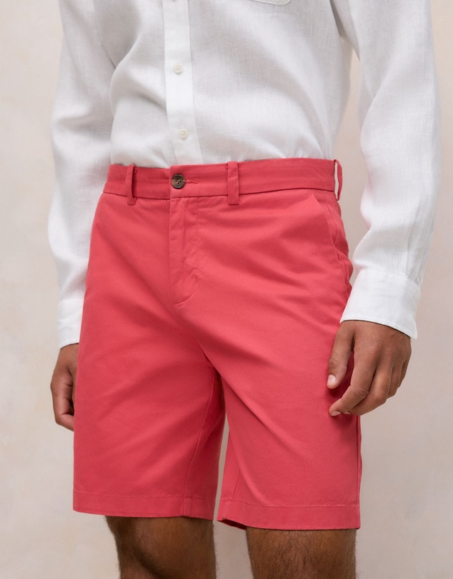 Trenery - Cotton Twill Chino Short in Crimson