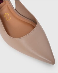 Betts - Wider Fit Kendra Leather Pointed Toe Slingback Pumps