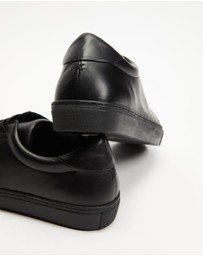 The Proper Label - The Proper Sneaker ™ 001 Low Top