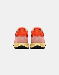 Autry - Reelwind Low Wom Sneakers - Women's