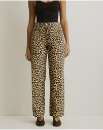 Atmos&Here - Lizzy High Rise Relaxed Jeans