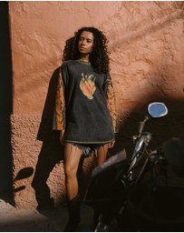 KINGA CSILLA - Flaming Heart Tommy Tee
