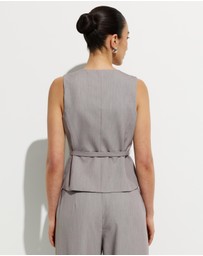 Calli - Dalby Wrap Vest