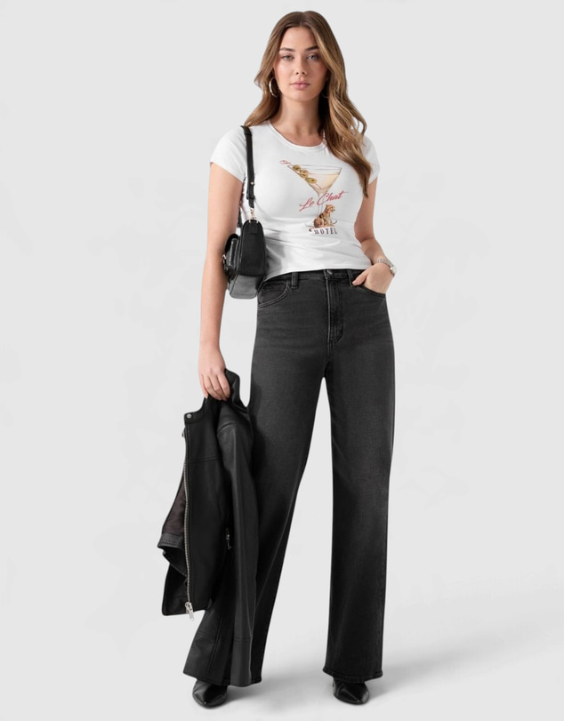 GUESS - Eco Leopardtini Graphic T-Shirt