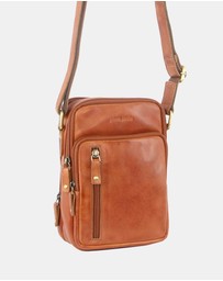 Pierre Cardin - Pierre Cardin Rustic Leather Cross Body Bag