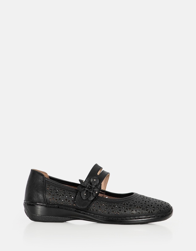 Vybe Lifestyle - Olena