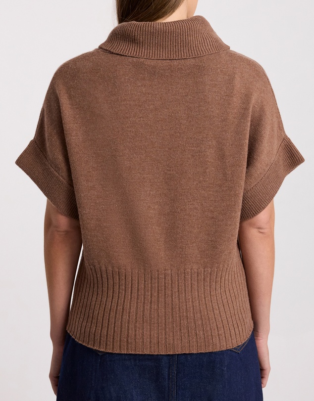 David Lawrence - Roll Neck Gilet Top