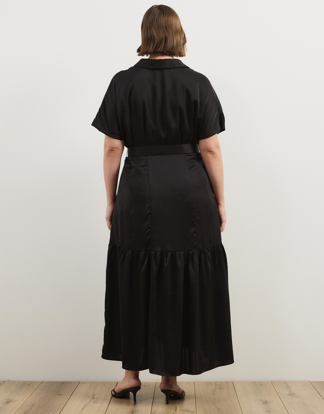 Atmos&Here Curvy - Margot Satin Short Sleeve Midi Dress