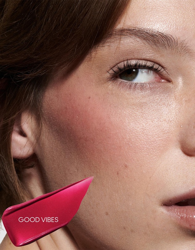MAC - Strobe Beam Liquid Blush