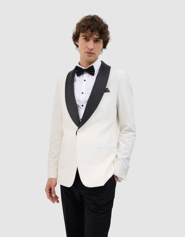 Politix - Dean Tuxedo With Detachable Shawl Collar