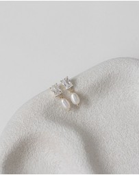 The White Collection - Helena - Freshwater Pearl Gold Bridal Earrings