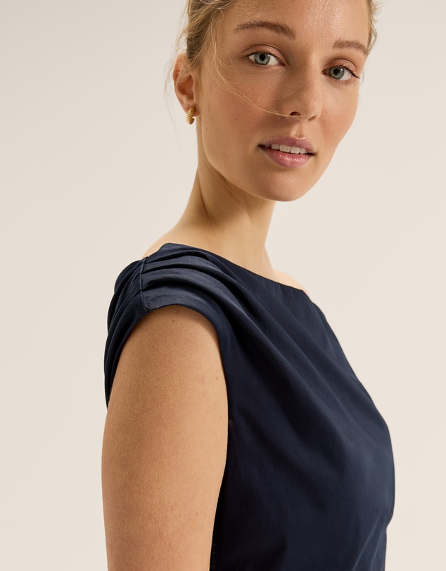 Review - Petal Dress