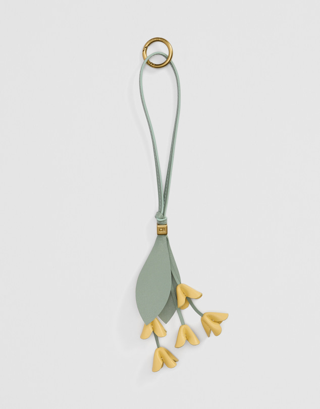 Country Road - Gumflower Leather Charm