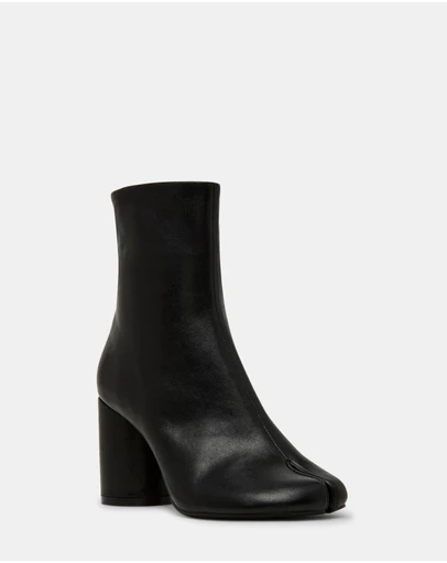Steve Madden - Caro Black Leather Boots