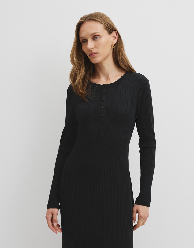 Country Road - Long Sleeve Henley Dress