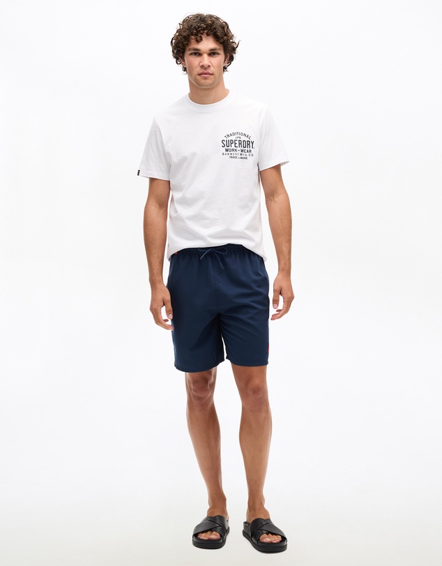 Superdry - Essential 17