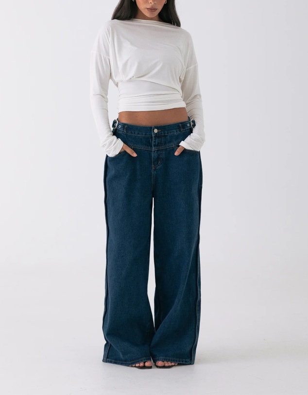 Style Addict - Nova Buckle Waist Jean