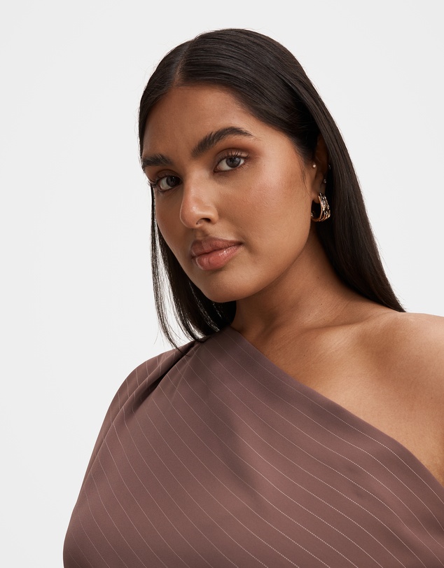 Forever New Curve - Willow Curve Asymmetrical Neck Tuck Top