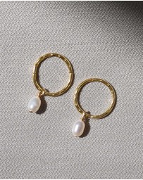 SAINT VALENTINE - Mini Pearl Hoops - Gold