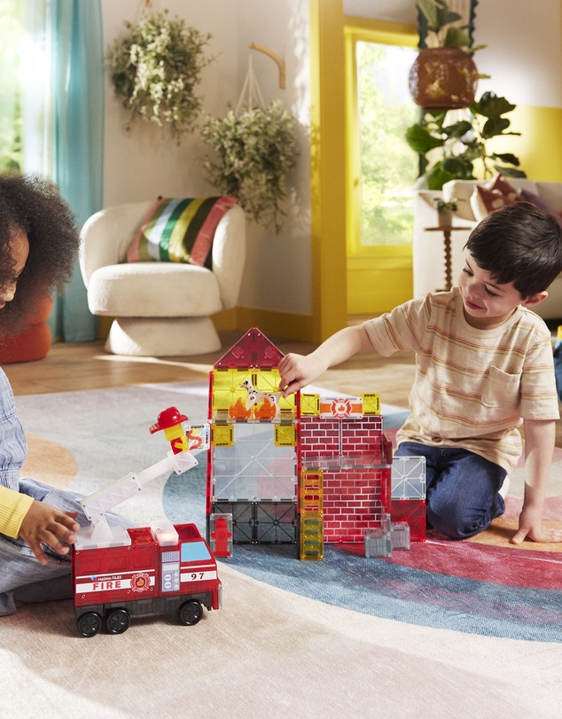 Magna-Tiles - MAGNA-TILES - Fire Station - 50 Piece