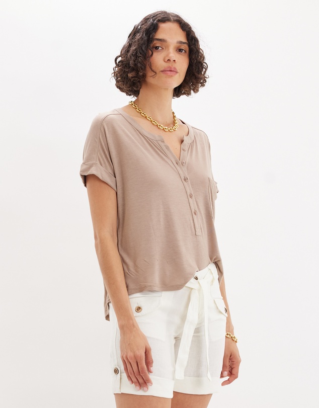 Amelius - Enid Three Quarter Button Tee