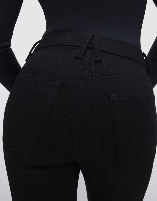 Good American - Good Classic Bootcut Jeans