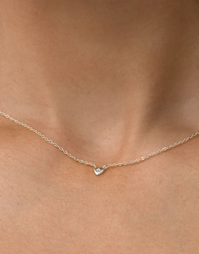 SAINT VALENTINE - Mini Heart Necklace - Silver