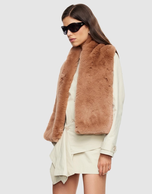 Lioness - Carmela Faux Fur Scarf