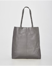 Cobb & Co - Venus Metallic Leather Tote
