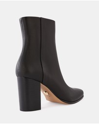 Wittner - Harpa Leather Ankle Boots