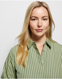 Commonry - Good Earth Cotton Demi Shirt