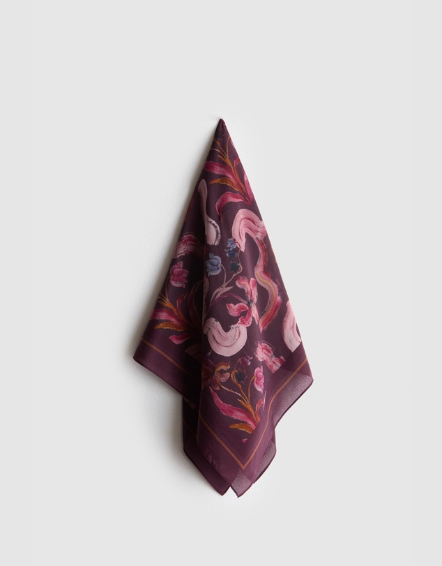 Evity - Silk Scarf Floral Print