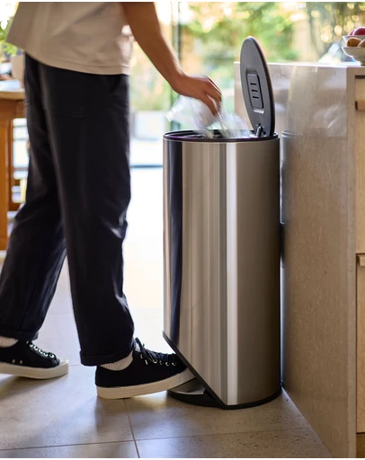 Joseph Joseph - Arc™ 30-Litre Slimline Pedal Bin with Liner Pocket - Stainless Steel