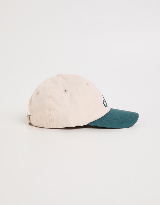 Arvust - Swash Contrast Cap