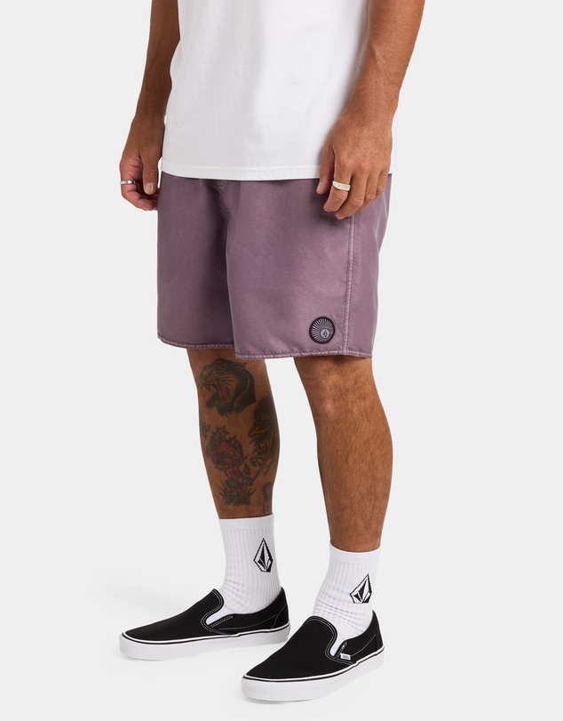 Volcom - Mens Center 17