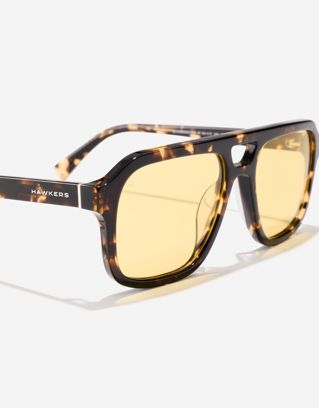 Hawkers Co - HAWKERS - CROUPIER Carey Yellow Sunglasses for Men and Women UV400
