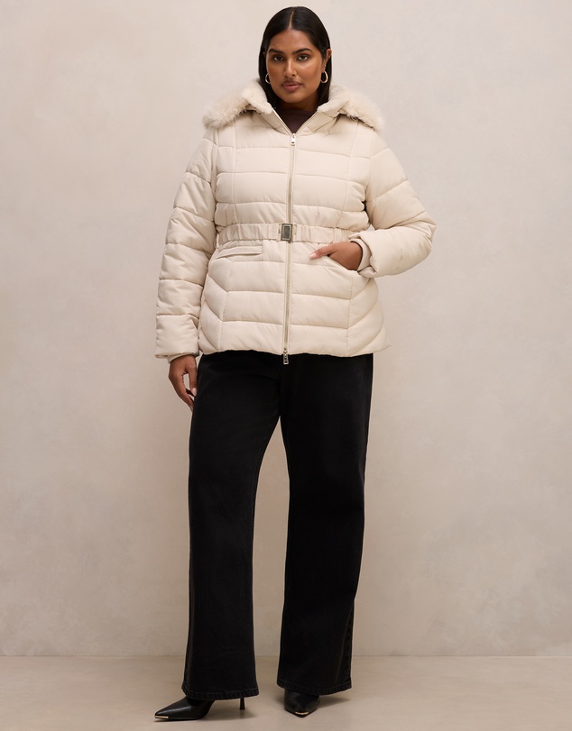 Forever New Curve - Macey Curve Short Puffer Jacket